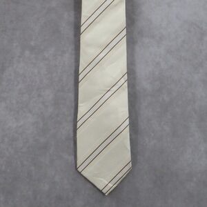 Maestro Signature White Stripe Executive Formal Business Classic‎ Men's Neck Tie
